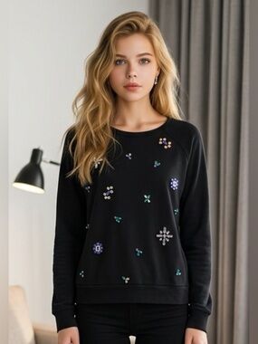 Women’s sweater with Rhinestones Size M used